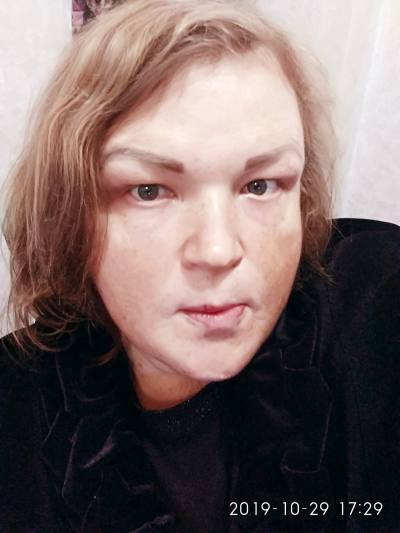 Lara 58 ans Zaporozhye Ukraine