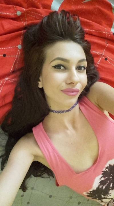 Yana 31 ans Lyon France