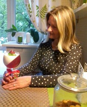 Marina 66 ans Saint Petersburg Russie