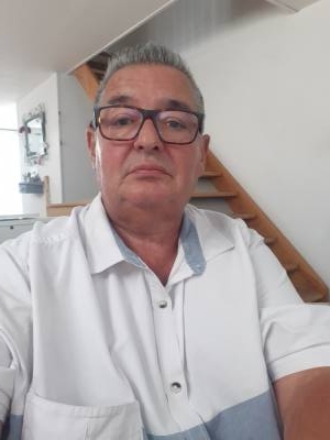 Michel 62 ans Vorey France