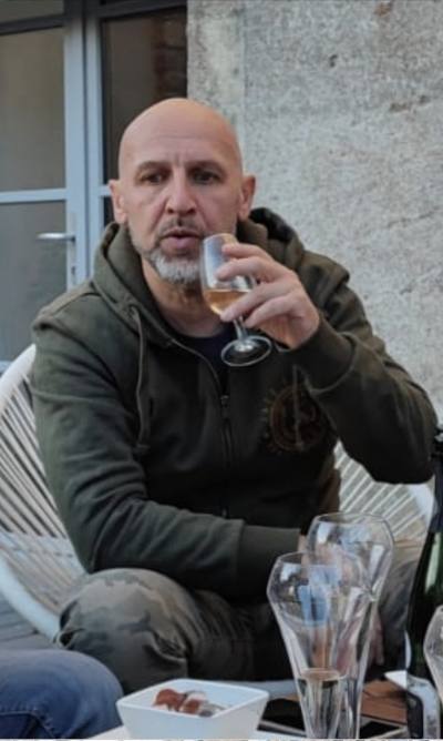 Philip 55 лет Cholet  Франция