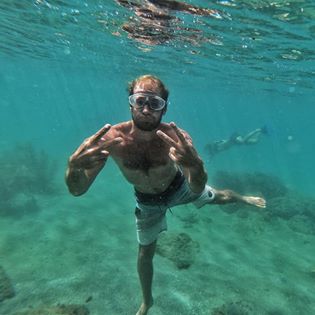Alexandre 36 лет Gustavia Гваделупа