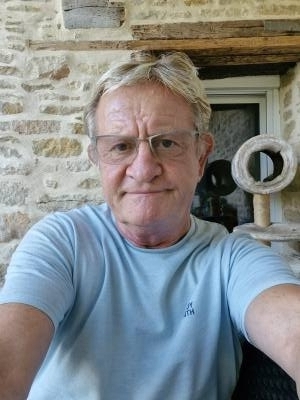 Krys 63 лет Frejus Франция