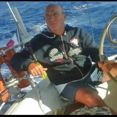 René 69 лет Frejus  Франция