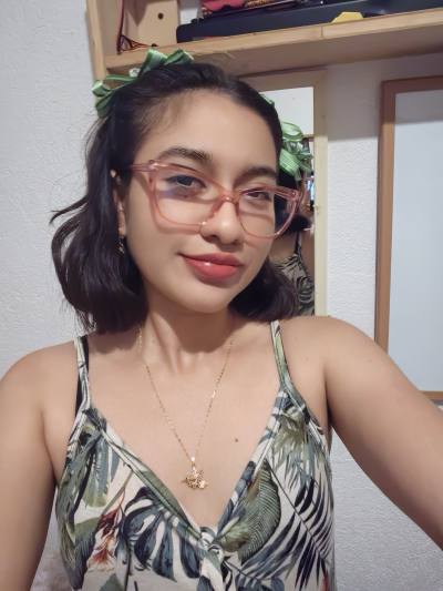 Camila 23 Jahre  Russland