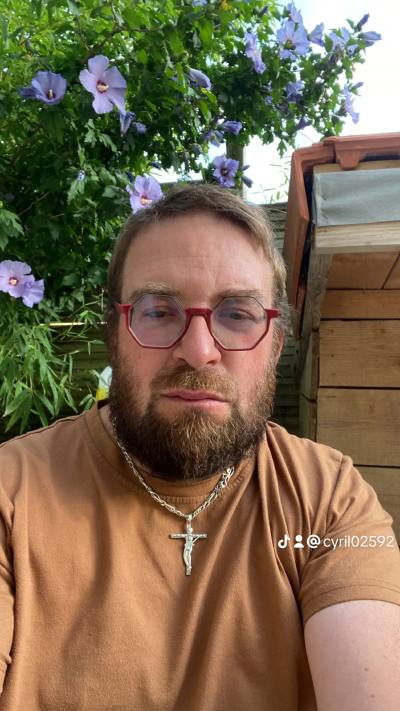Cyril 46 ans Périgueux  France