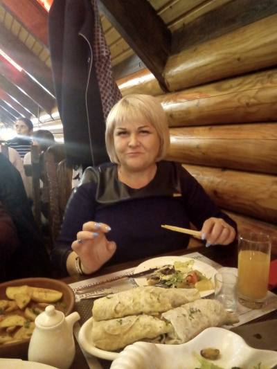 Тамила 54 ans Odessa Ukraine