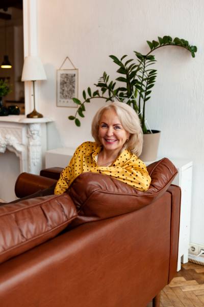 Elena 55 ans Moscow Russie