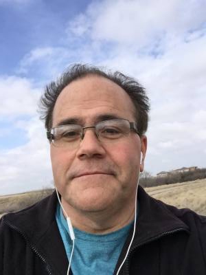 Steve 62 ans Kindersley Canada