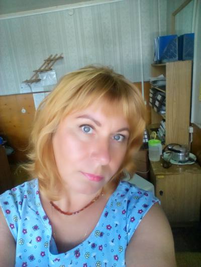 Natalia 51 ans Ivanovo Biélorussie