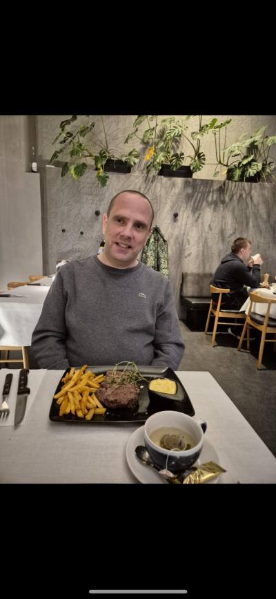 Thomas 48 лет Aalborg Дания
