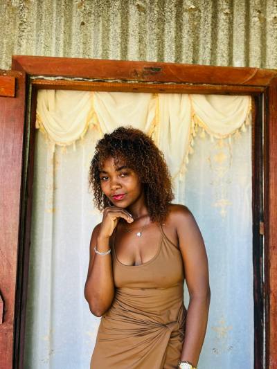 Valencia 25 years Sambava Madagascar