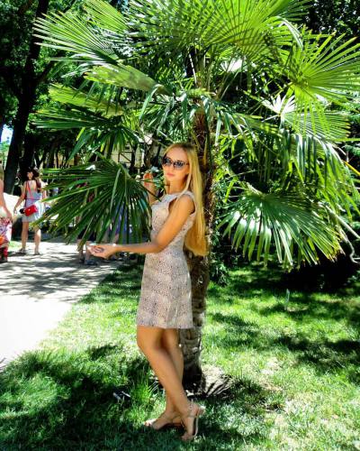 Ekaterina 26 ans Saratov Russie