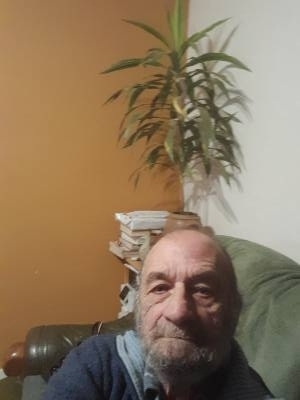 Dominik 75 лет Flers  Франция