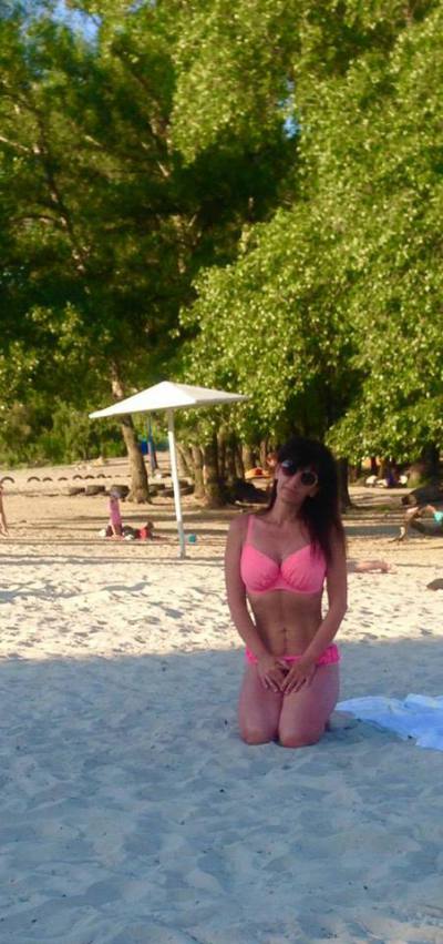 Elena 53 ans Kyev Ukraine