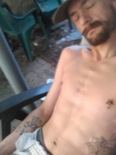 Anthony 38 лет Insming Франция