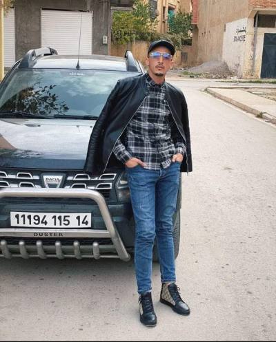 Kader 26 лет  Канада