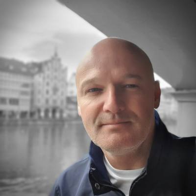 Laurent 46 лет Montreux Швейцария