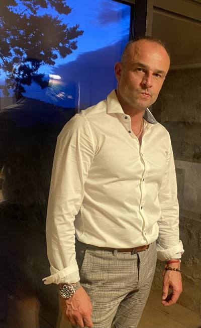 Dav 44 ans Lyon France