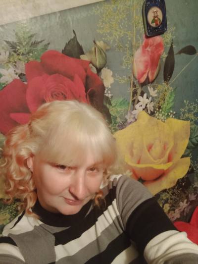 Алла 45 ans Курахово Ukraine