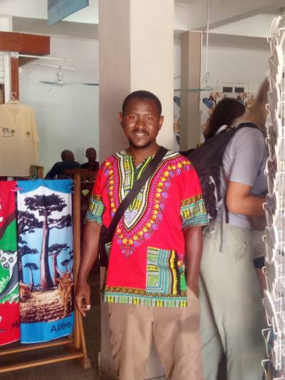Pascal 35 ans Morondava Andorre