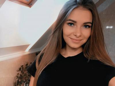 Iryna 32 ans Volodarka Ukraine