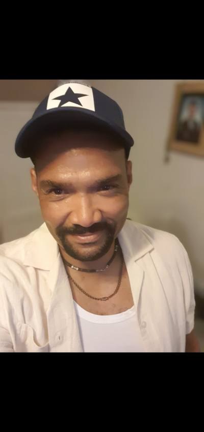 Gordon 58 ans Chelmsford Royaume-Uni
