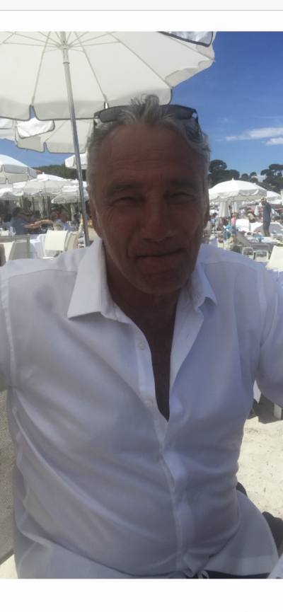 Paul 65 лет Laval  Франция