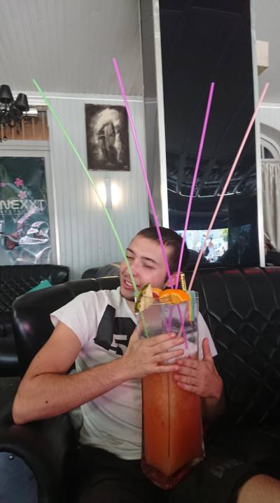 Valentin 30 лет Valence Франция