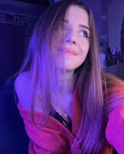 Карина 22 ans Барнаул  Russie