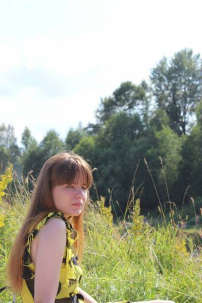 Daria 34 ans Санкт-Петербург Russie