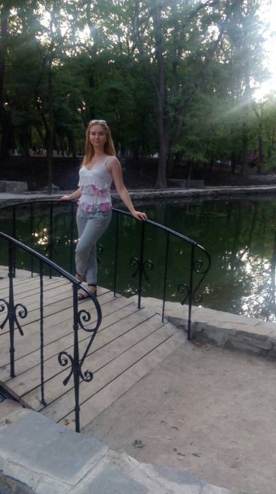Yana 37 ans Kharkov Ukraine