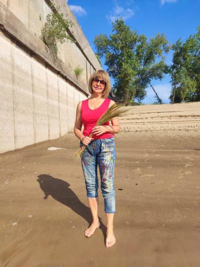 Lara 57 ans Волгоград Russie