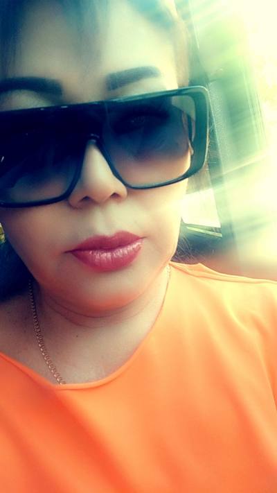 Milana 50 ans Almaty Kazakhstan