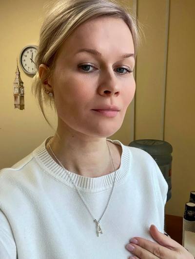 Anna 46 Jahre Almati Kasachstan