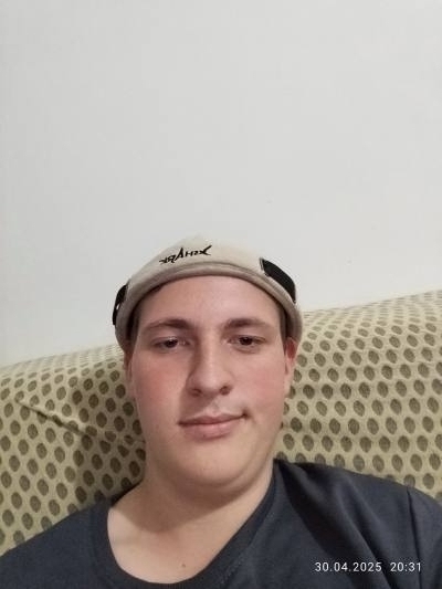 Кирилл 18 лет Бишкек Казахстан