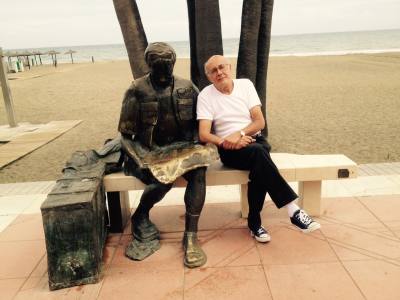 Jean 76 ans Malaga Espagne