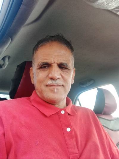 Anes 61 ans Oran  Algérie