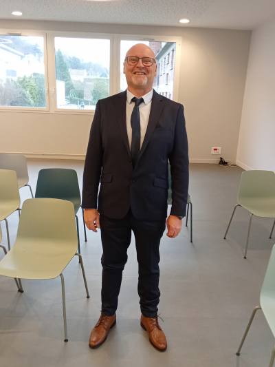 Loic 55 лет Le Havre Франция