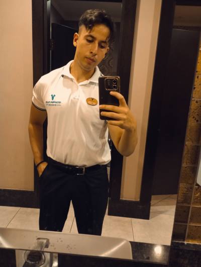 Xavier 20 лет Alanya Турция