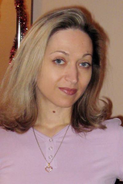 Elena 54 ans Zhitomir Ukraine