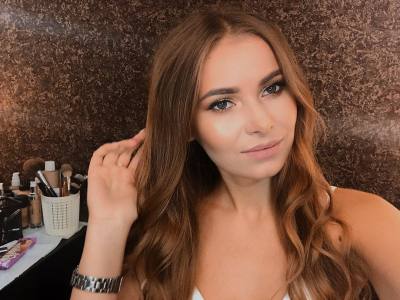 Iryna 32 ans Volodarka Ukraine