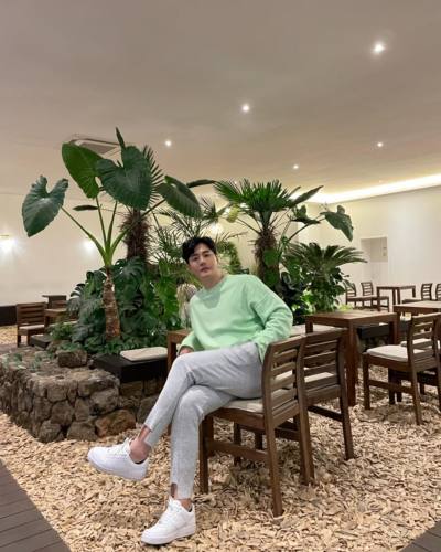 Wonglee 38 лет London  Великобритания