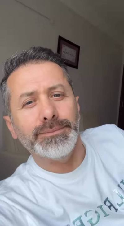 George 42 ans Belgique  Belgique