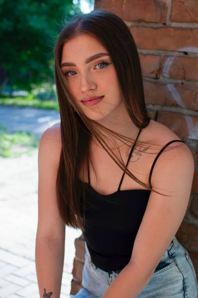 Nastya 20 ans Sumy Ukraine