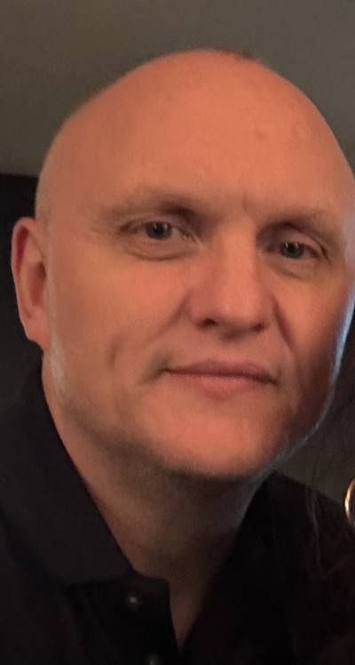 Nicolas 46 лет Quebec Канада