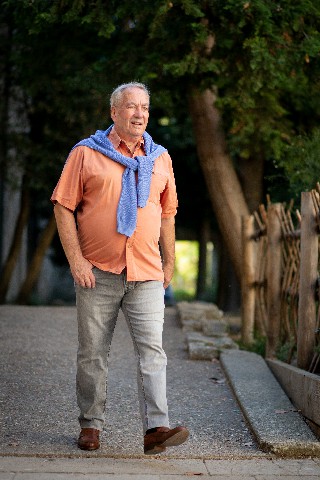 Jean 72 ans Avignon France