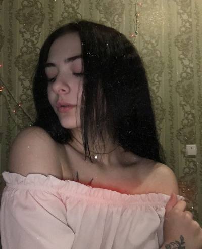 Alina 24 ans Новоград-Волынский Ukraine
