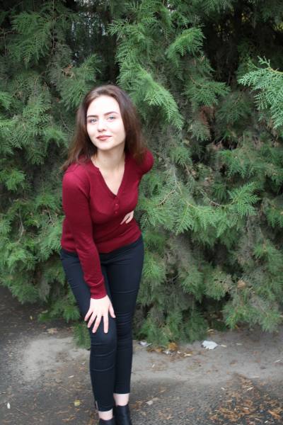 Anna 28 лет Saint Petersburg Россия