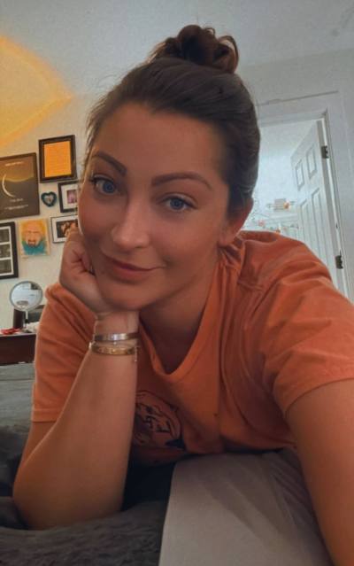 Daniela 38 ans Avennes Allemagne